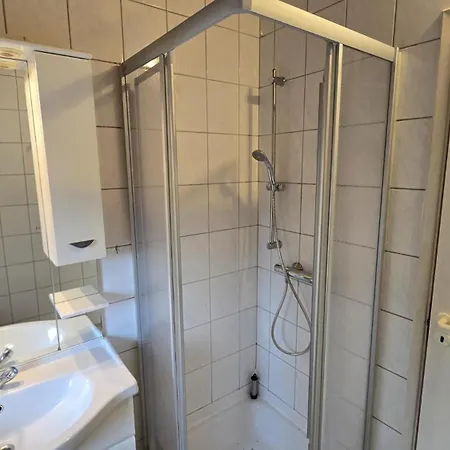 Eichhoernchenhoehle 哈伦